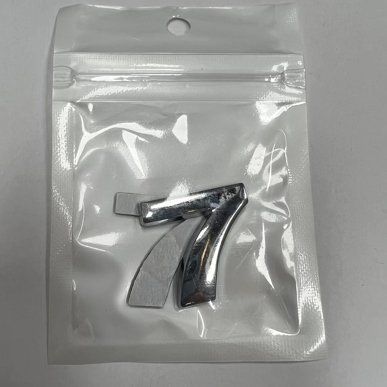 Pegatina para coche con letras y números 3D, emblema dorado y plateado, insignia trasera