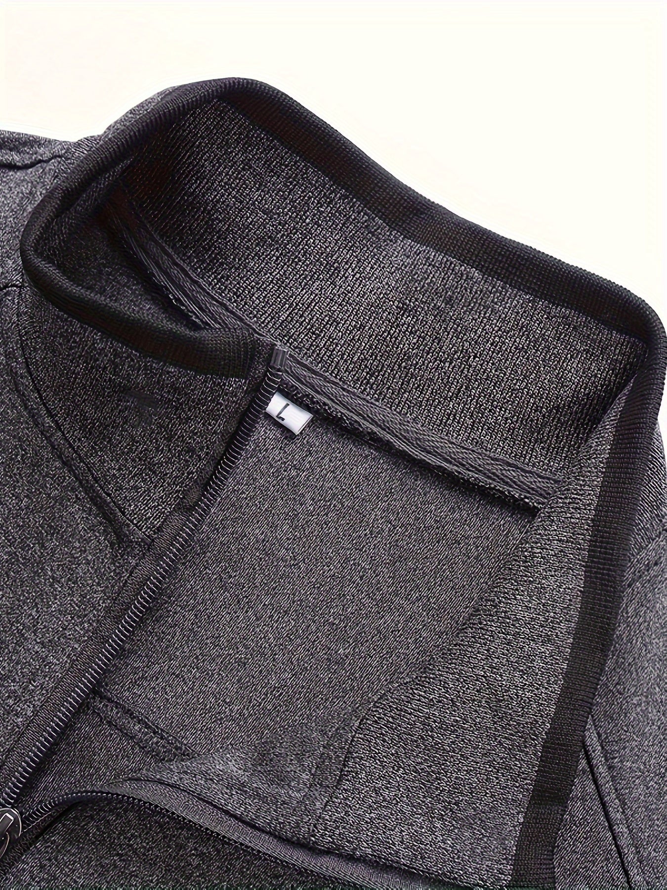 Men's Sportswear Set with Stand Collar Zip-Up Jacket and Elastic Waist Sweatpants for Spring and Fall