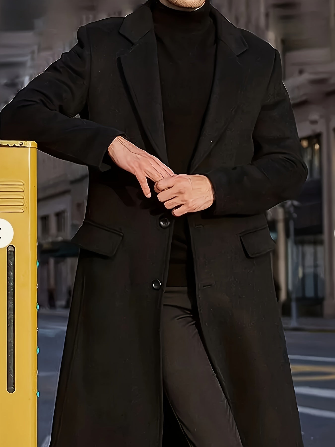 Qish/fall uchun ikki qavatli tugmachalari va jun astarli zamonaviy plussayz erkaklar uchun qizil uzun palto. Mashinada yuvilishi mumkin bo'lgan rasmiy kiyim.