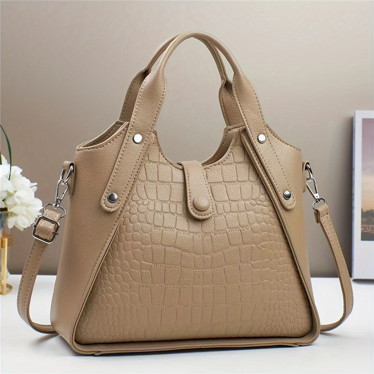 Women's Faux Leather Crocodile Pattern Shoulder Bag Casual Zipper Closure Adjustable Strap