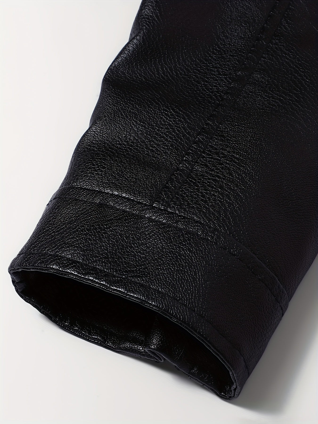 Erkaklar uchun turli uslubdagi sport jileti, bir rangli, oddiy kesim, fermuar yopilishi, polyester astarli, kuz/qish kolleksiyasi uchun.