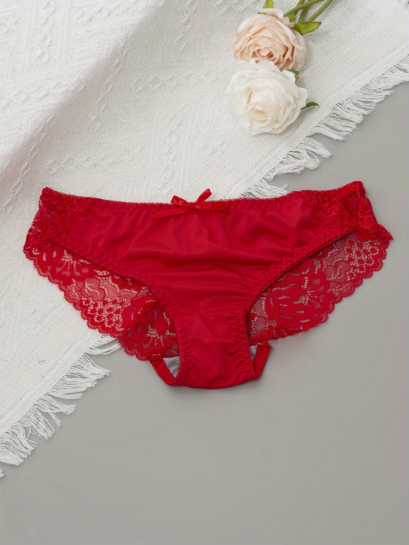 Women's Floral Lace Lingerie Set with Bow Detail and Underwire Bra