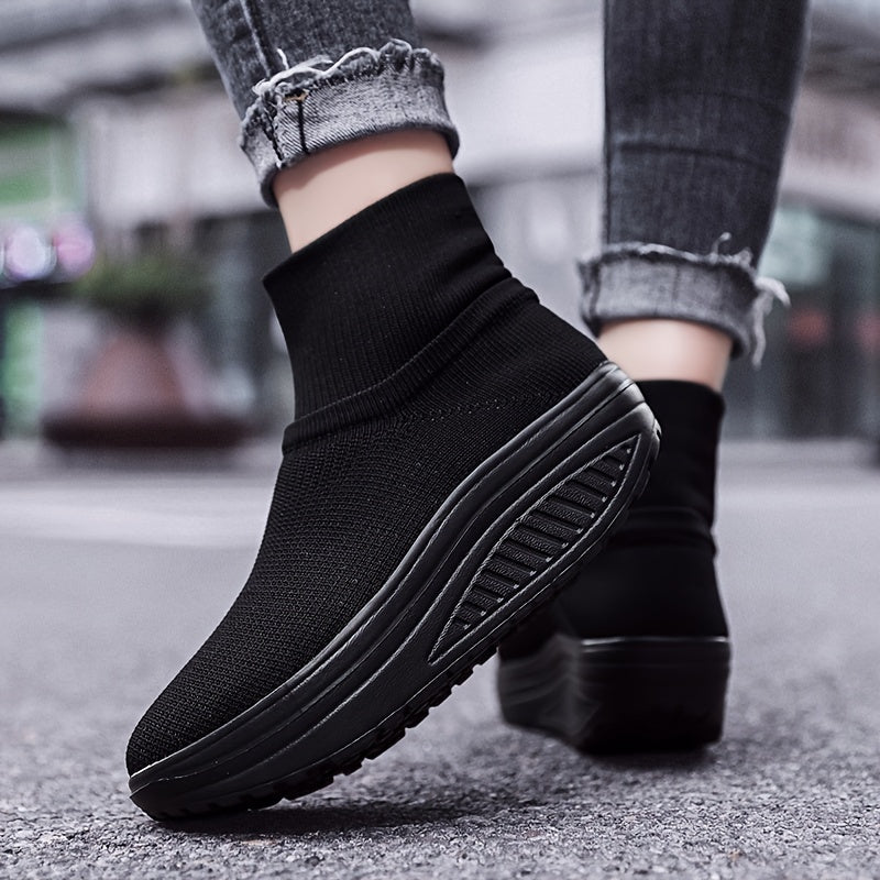 Women's Slip-On Walking Shoes Mesh Cushioned Arch Support All-Day Comfort