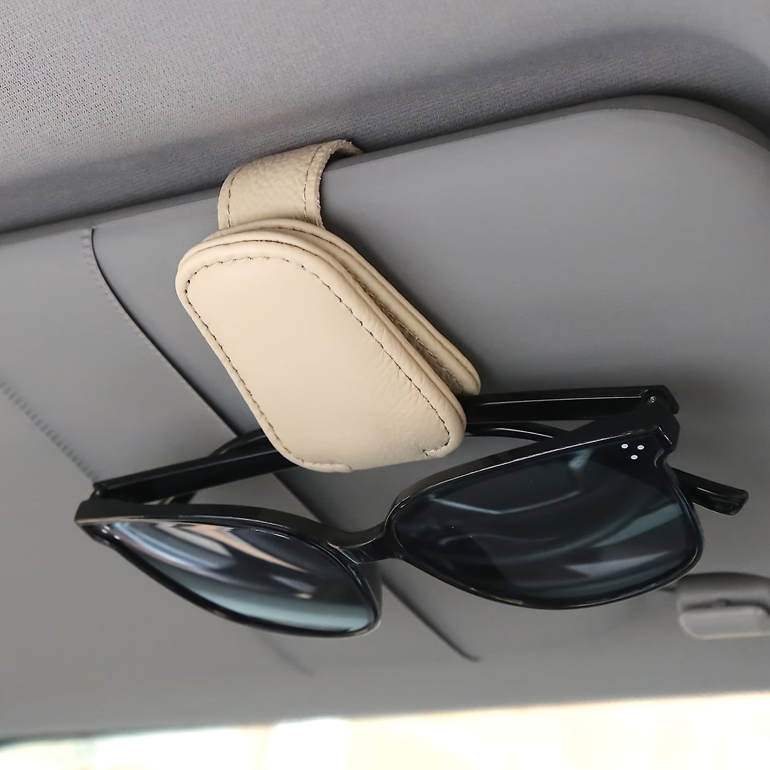 Porta gafas para coche en el interior, sujetador magnético, clip de visera de cuero genuino