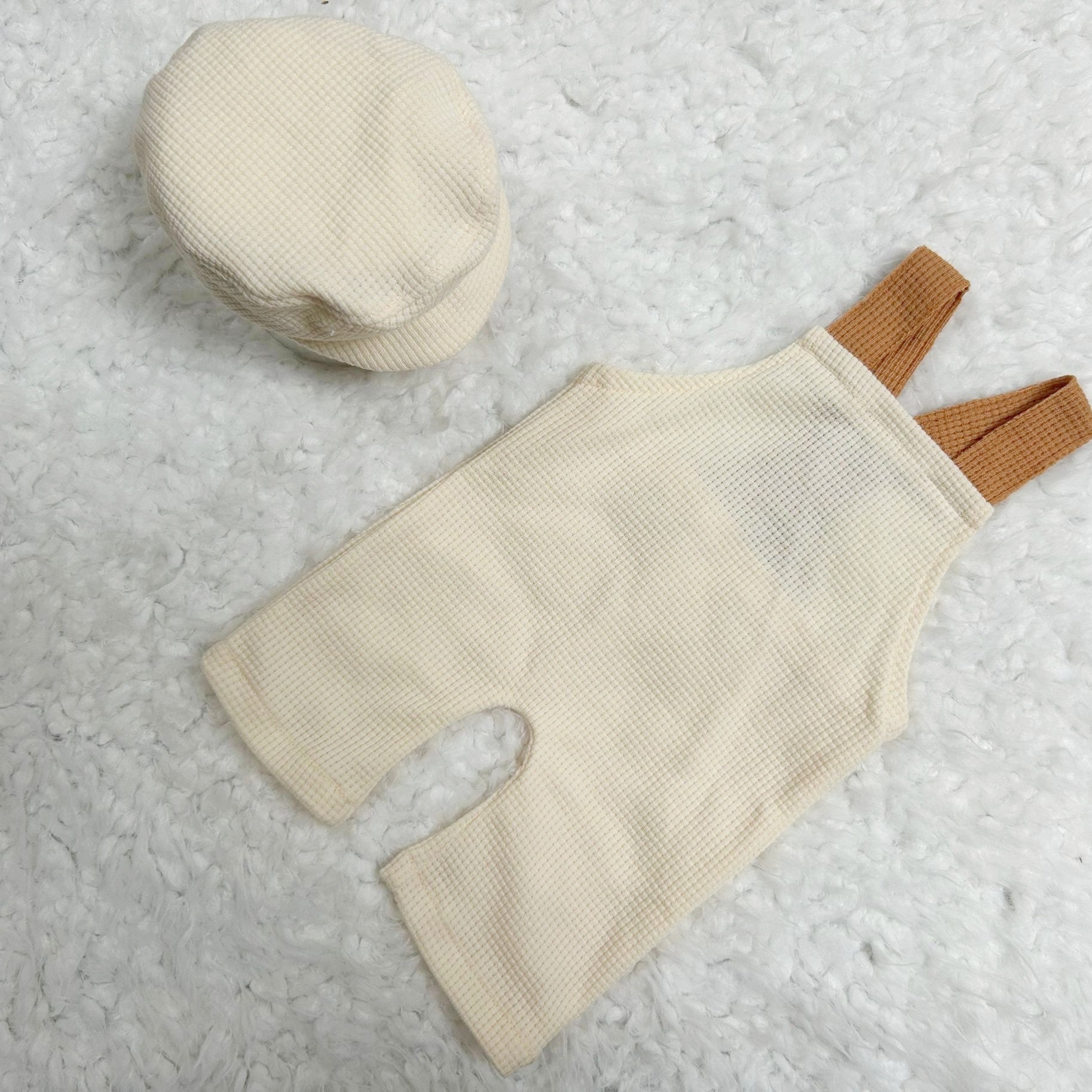 Милый полосатый вязаный комбинезон для детей - Идеален для праздничной фотосессии - Мягкий и теплый акриловый комбинезон в детской одежде, плотно облегающий.