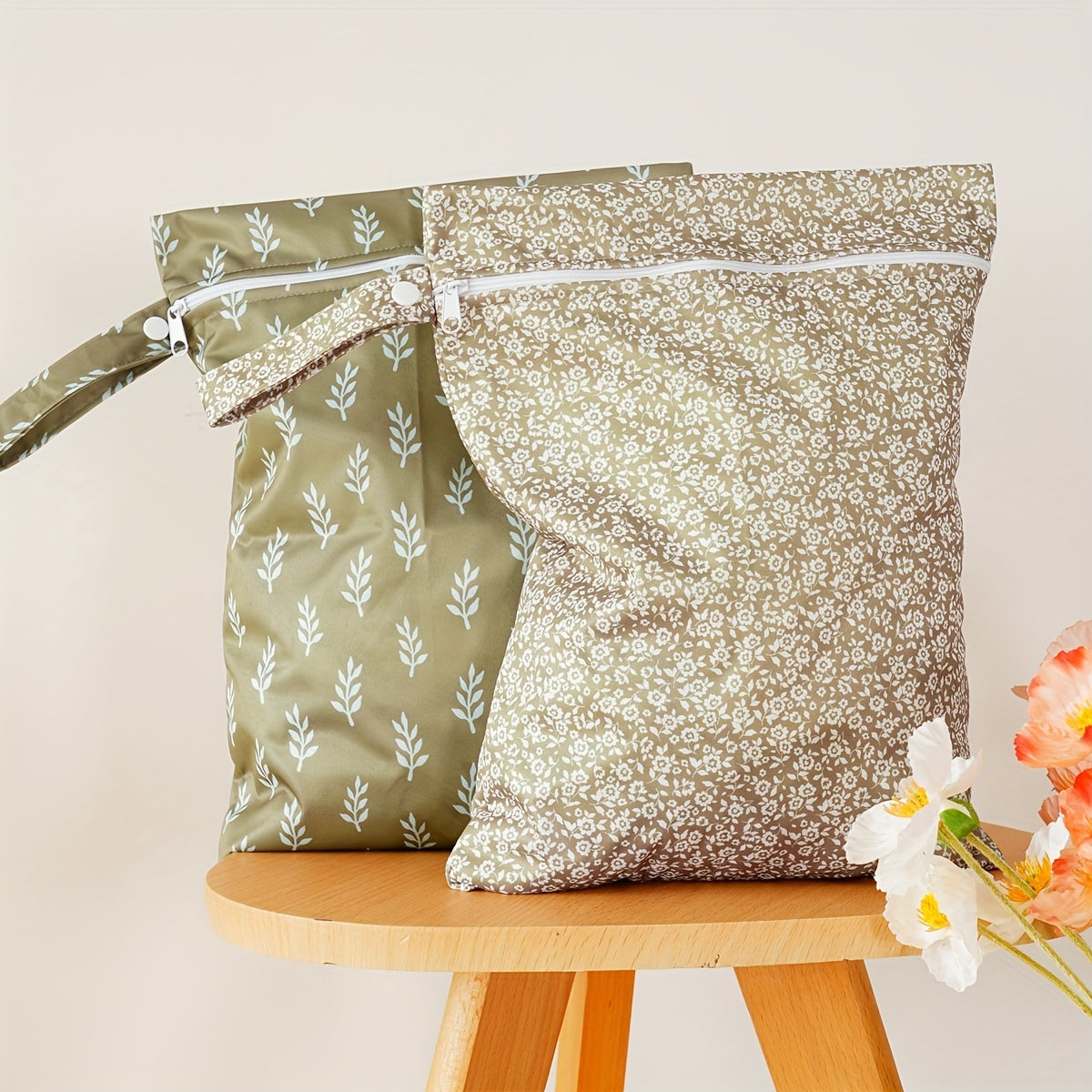 Two Pieces Waterproof Wet Bags 25.4x35.56 cm for Nappy Changing Travel Swimming