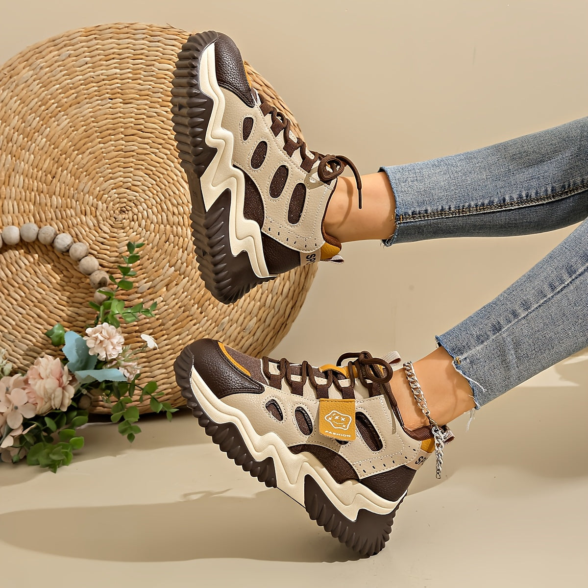 Women’s Casual Mesh Sneakers, Lace-Up, Fabric Upper, Spring Footwear