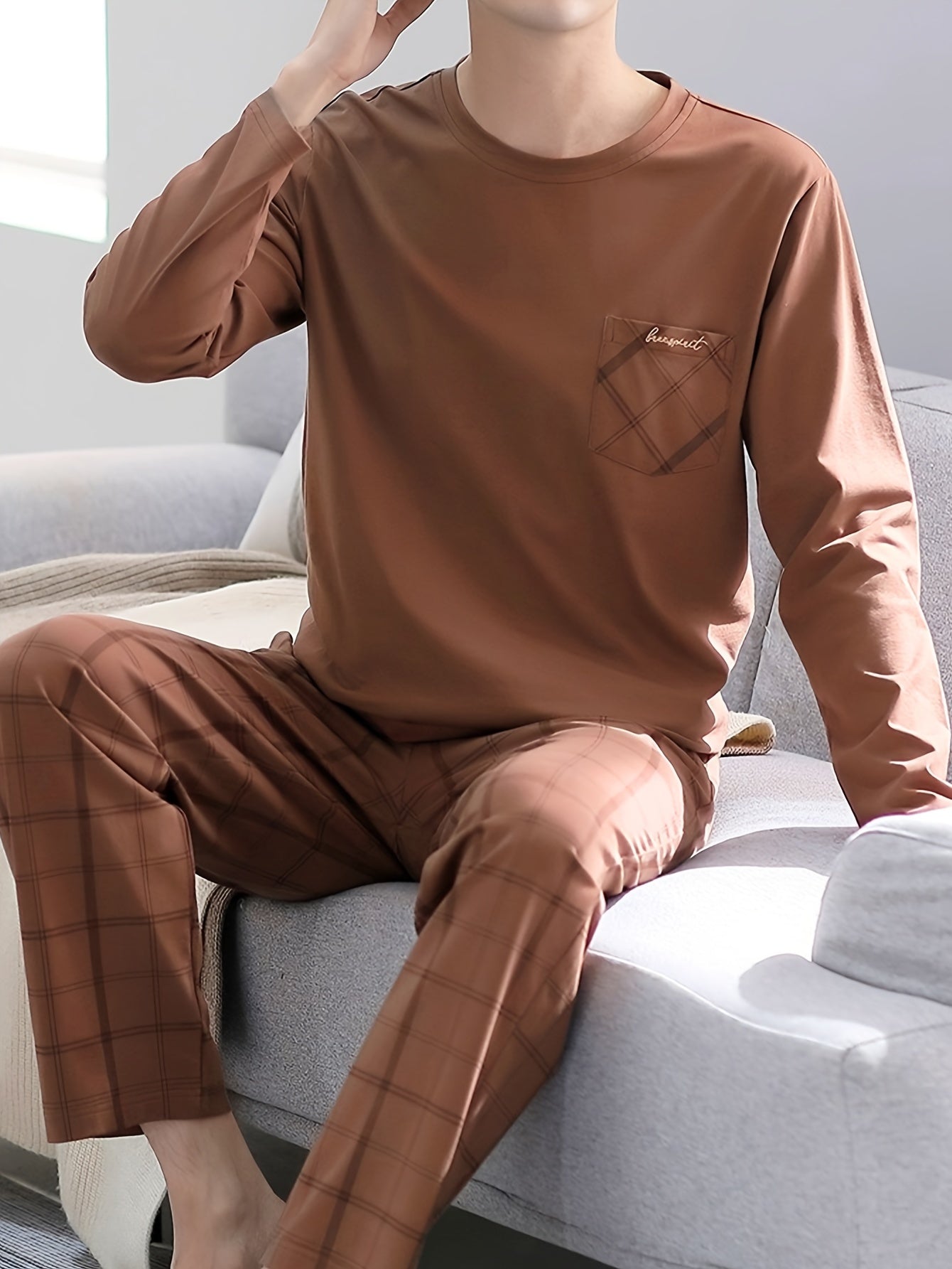 Men's Casual Pajama Set Long Sleeve Crew Neck Top Plaid Pants with Pockets Polyester Blend
