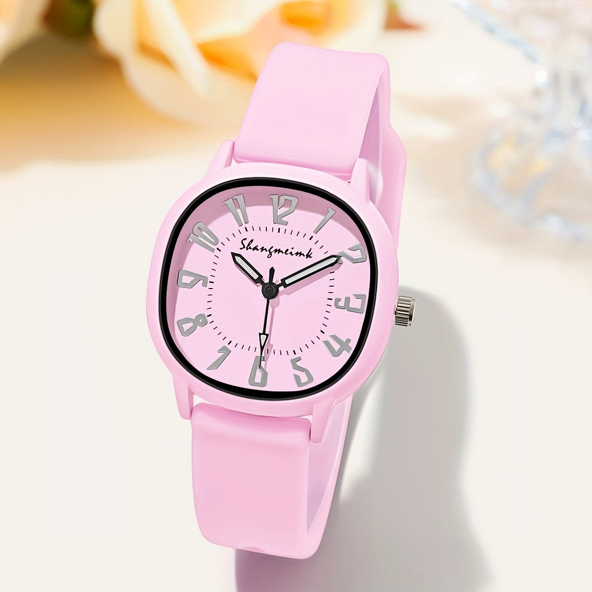 Women's Silicone Band Quartz Watch in Candy Colors for Daily Wear