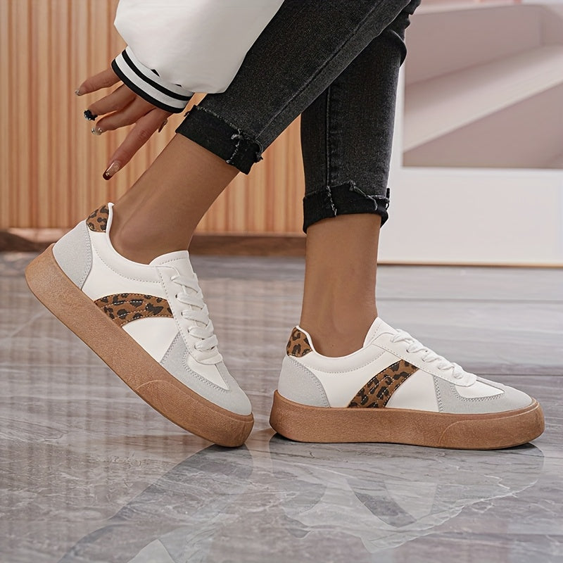 Women's Casual Leopard Print Sneakers Low-Top Lace-Up Shoes
