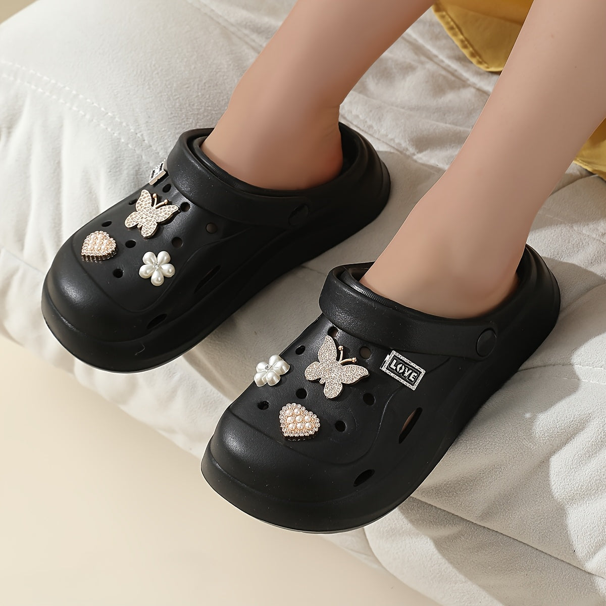 Women's EVA Clogs with Rhinestone Butterfly and Heart Charms, Summer Beach Sandals, White