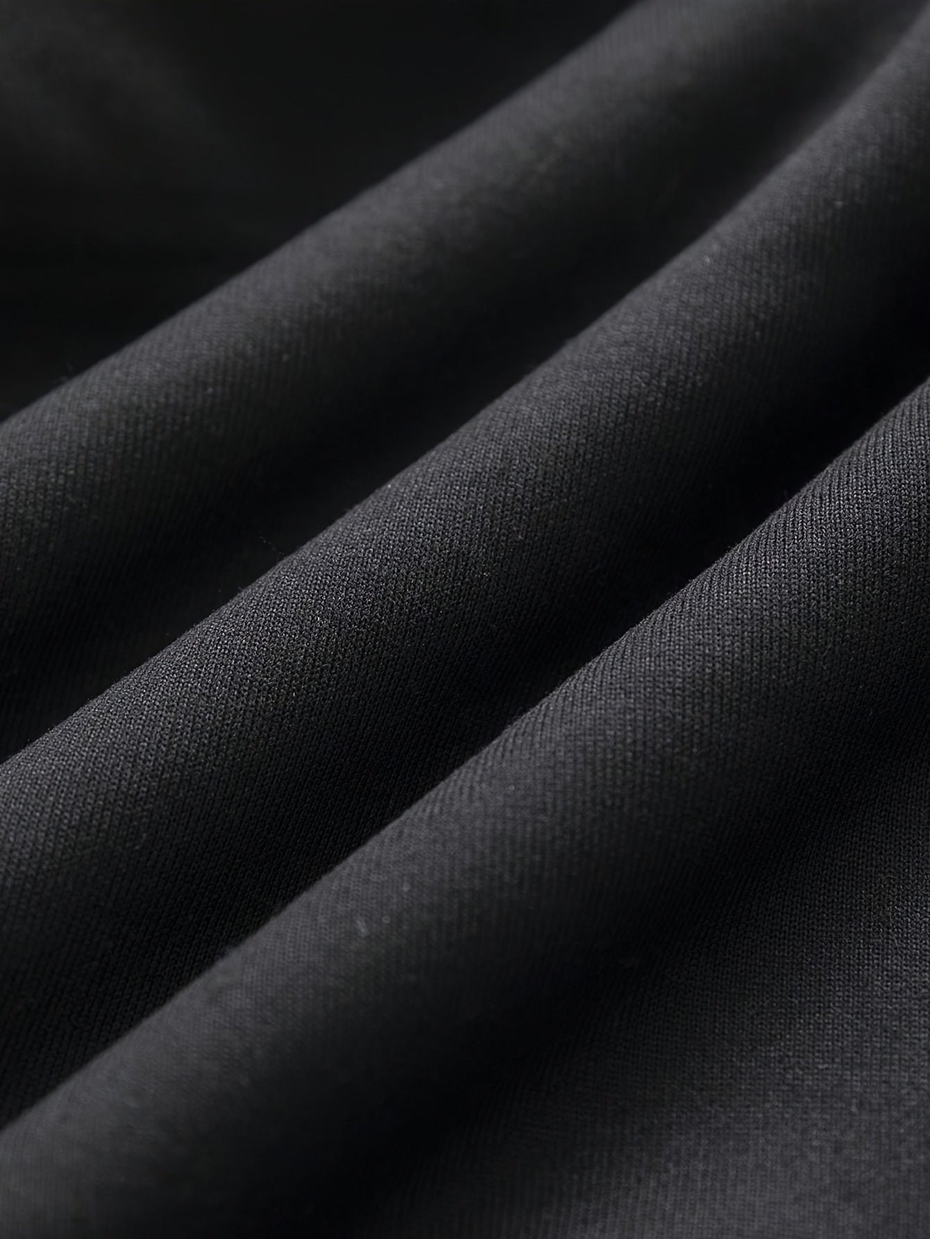 Qizlar uchun moda, qisqa yengli, harf E bosma, tasodifiy jilet, geometrik naqsh, beysbol yelkalari va tikuvli tafsilotlar bilan