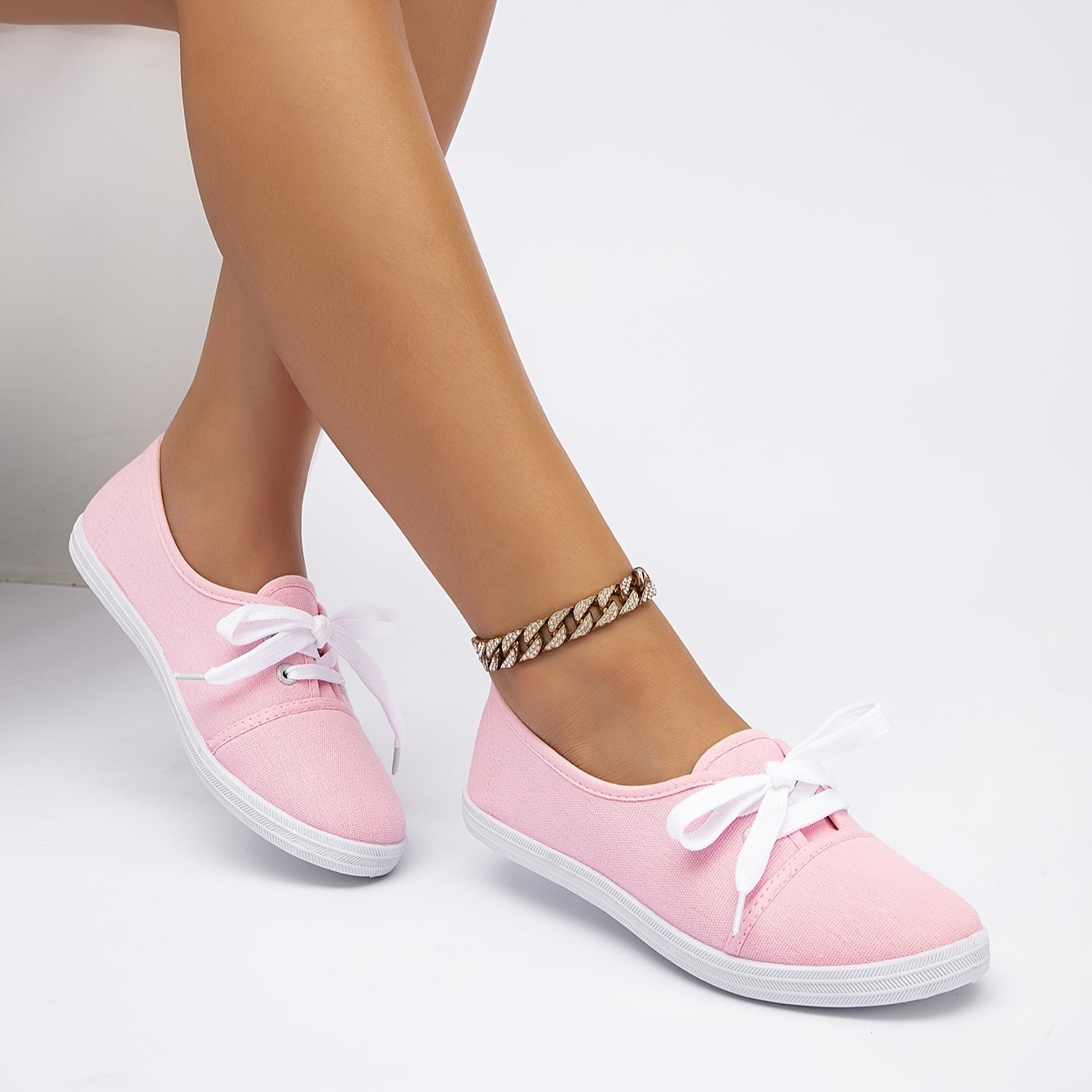 Unisex Casual Sneakers Solid Color Fabric Upper Low-Top Shoes