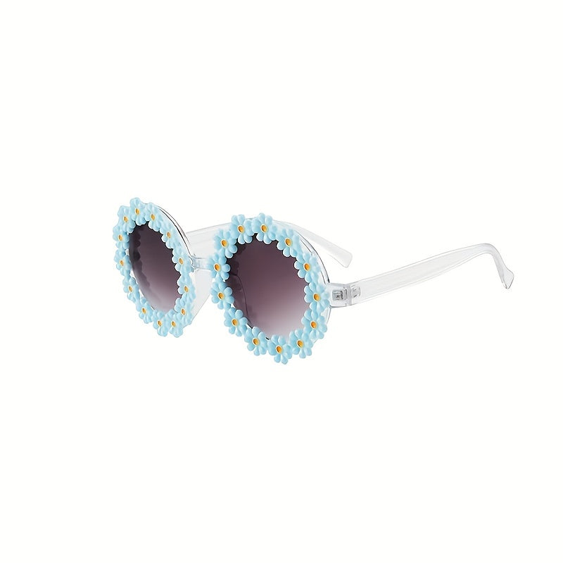 Unisex Round Frame Sunglasses with Clear Gradient Lenses Stylish Photo Prop