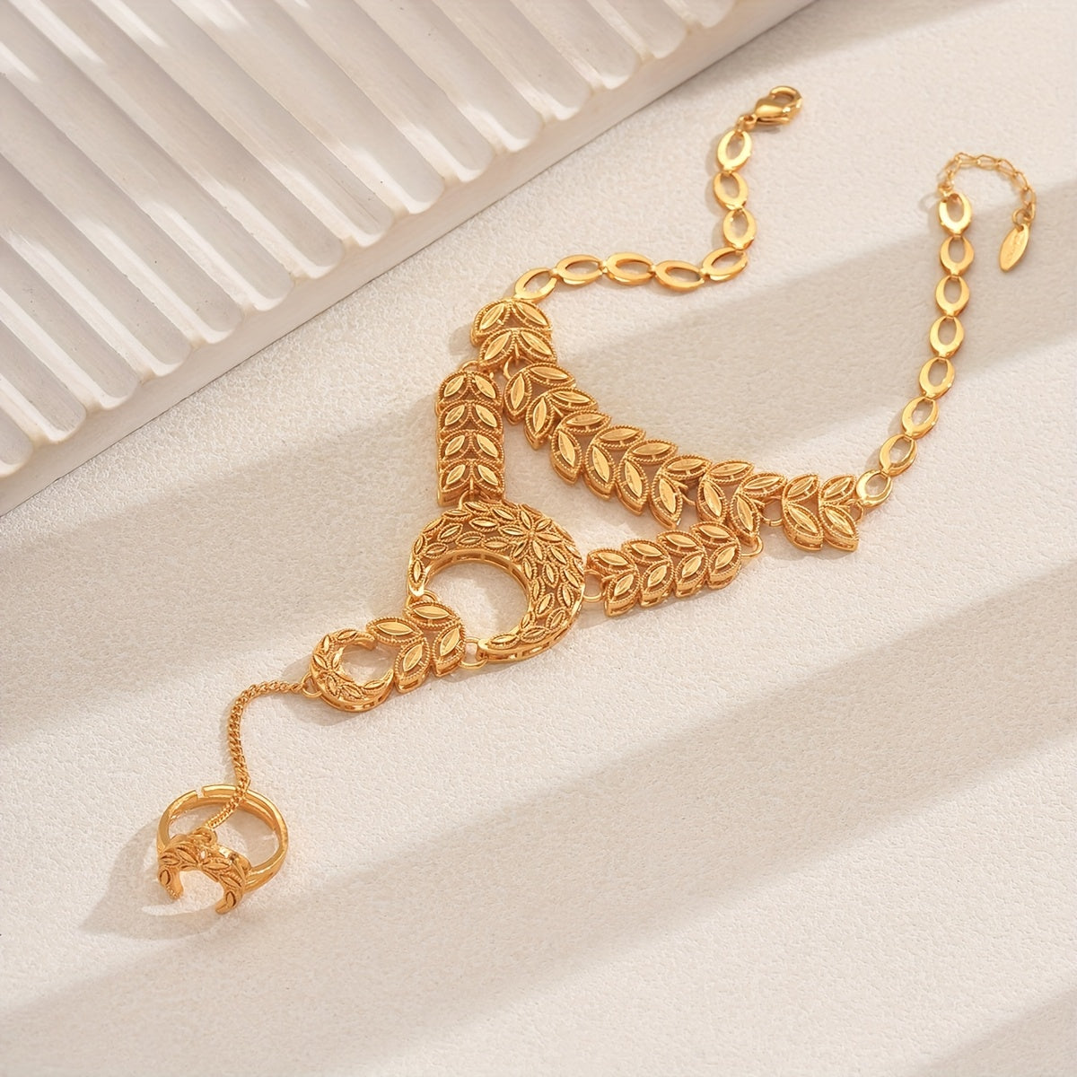 Pulsera de trigo hueco con baño de oro de cobre para mujeres con diseño de luna, ideal para bodas y eventos formales