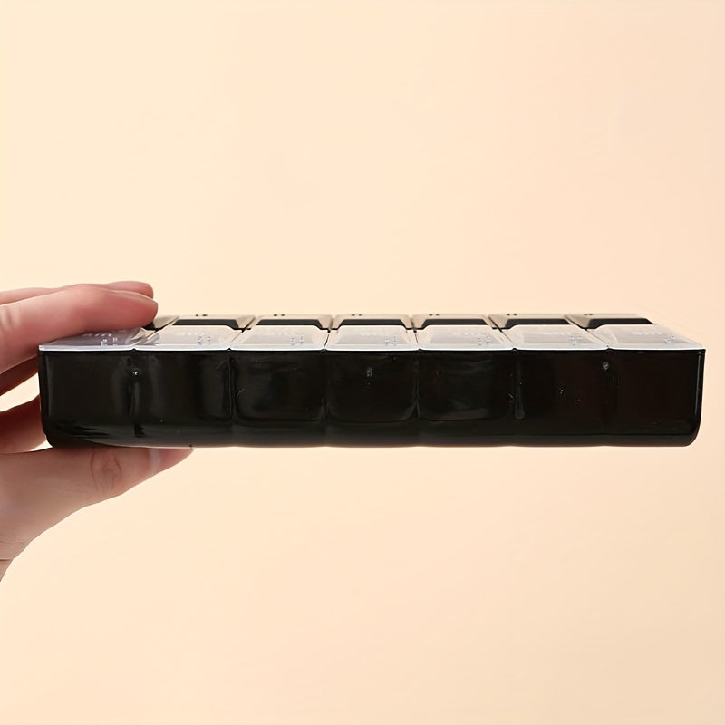 Компактный органайзер для таблеток с 14 отделениями и шрифтом Брайля для ежедневных витаминов и лекарств, черный и прозрачный