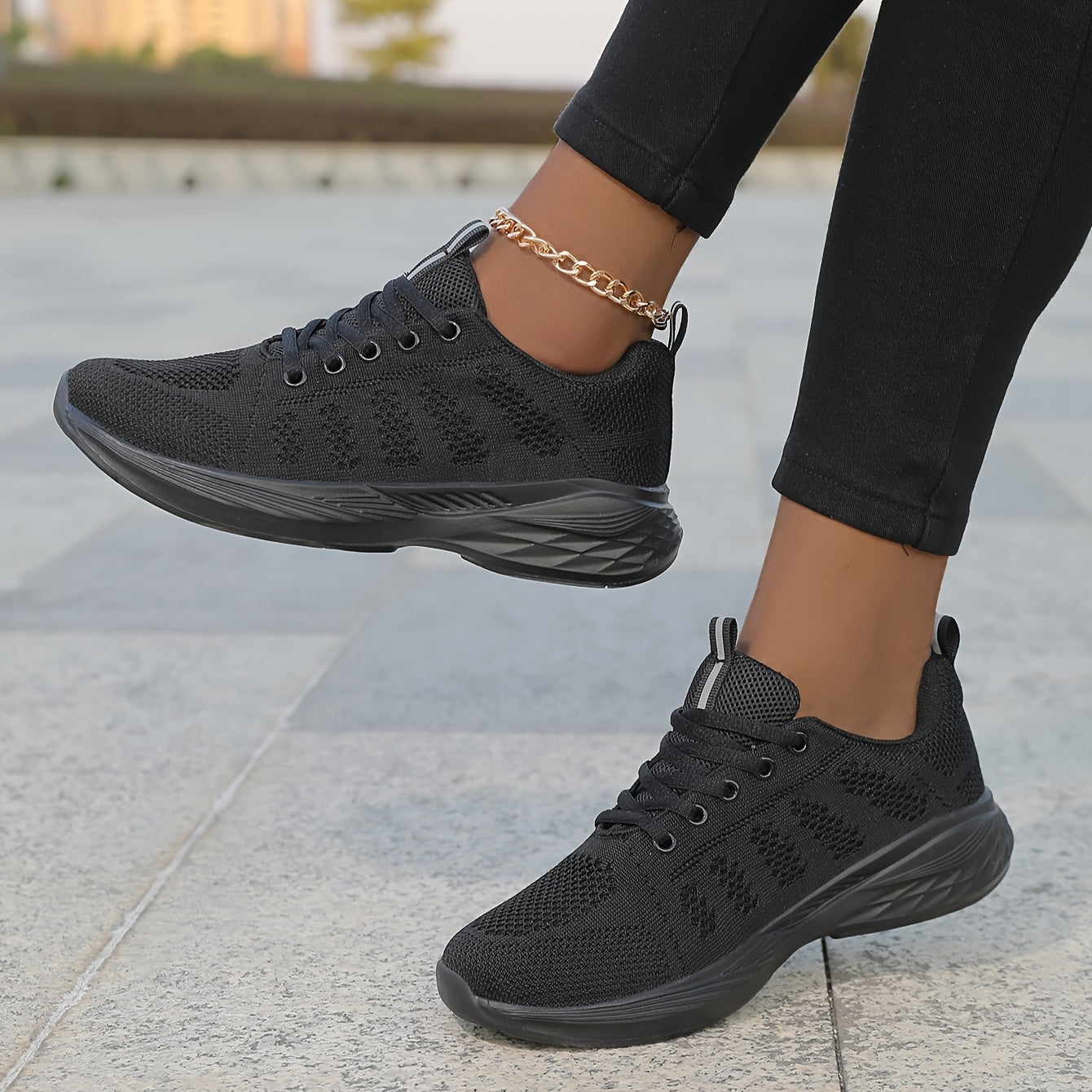 Women's Breathable Running Shoes All-Season Beige Lace-Up Sneakers