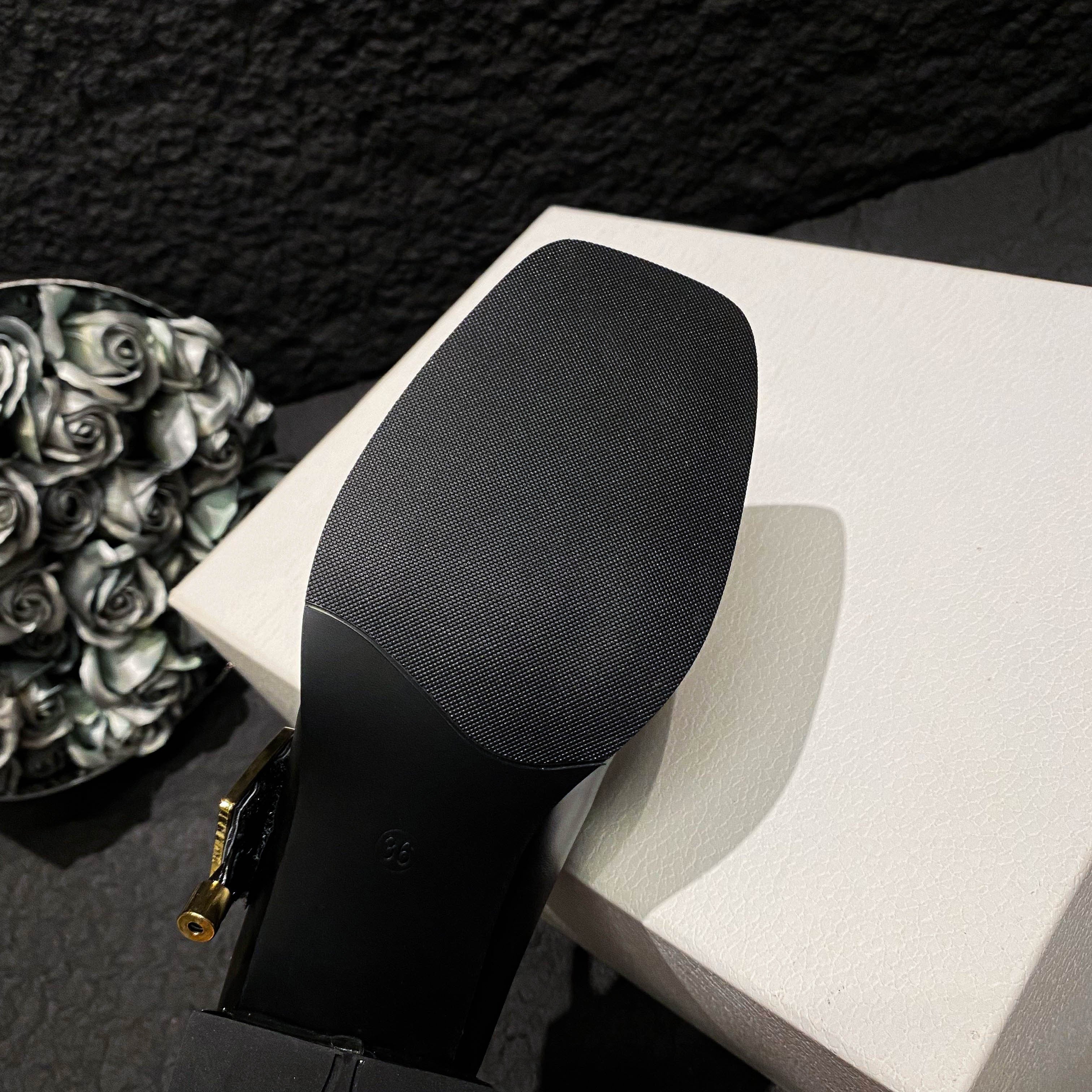 Women's Faux Leather Mary Jane Pumps Square Toe Chunky Heel Casual Shoes