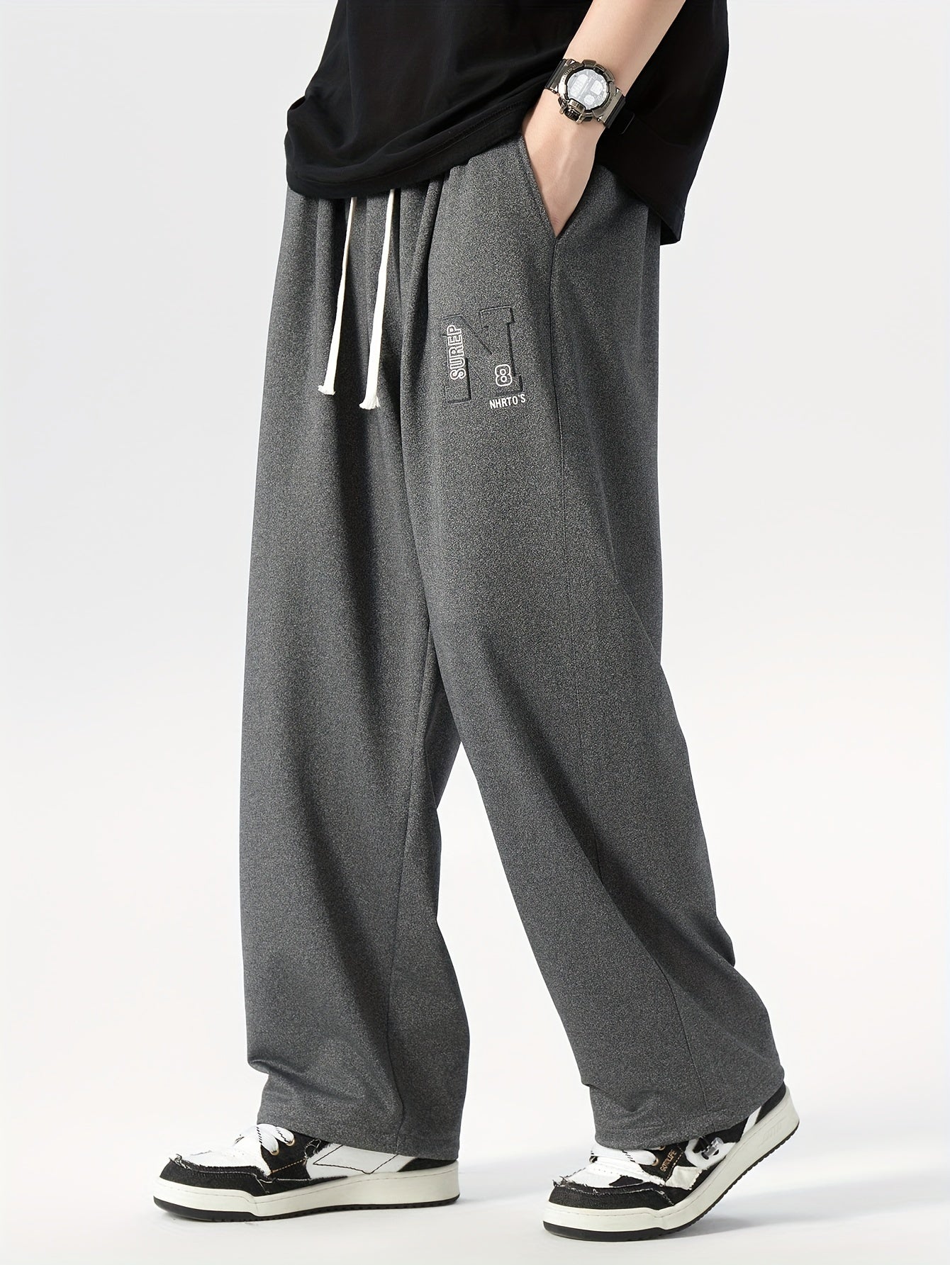 Men's Loose Fit Sports Pants with Geometric Pattern Polyester Elastane Machine Wash Plus Sizes