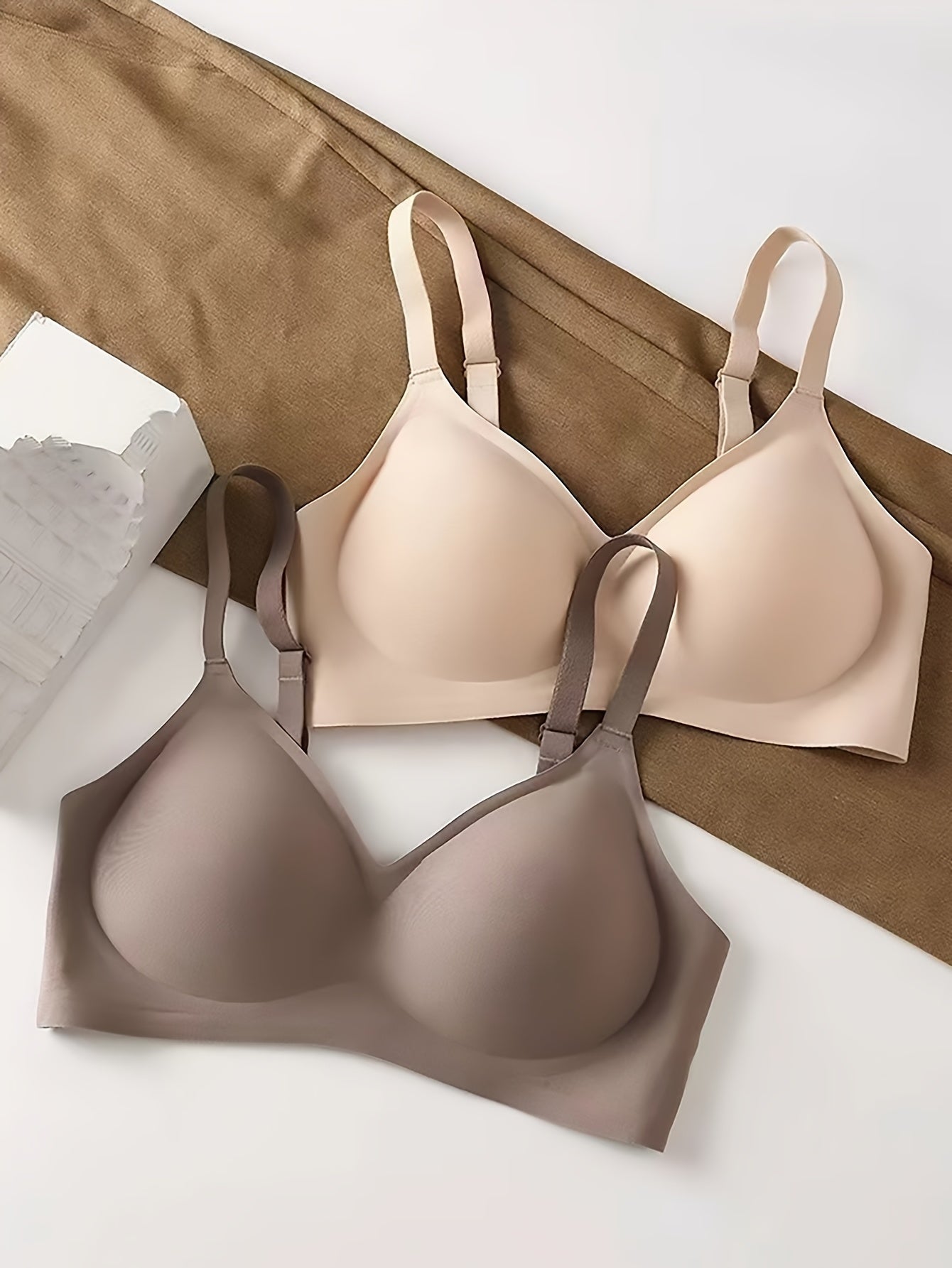 Women's Seamless Push-Up Bra with Support Cups Beige Adjustable Straps