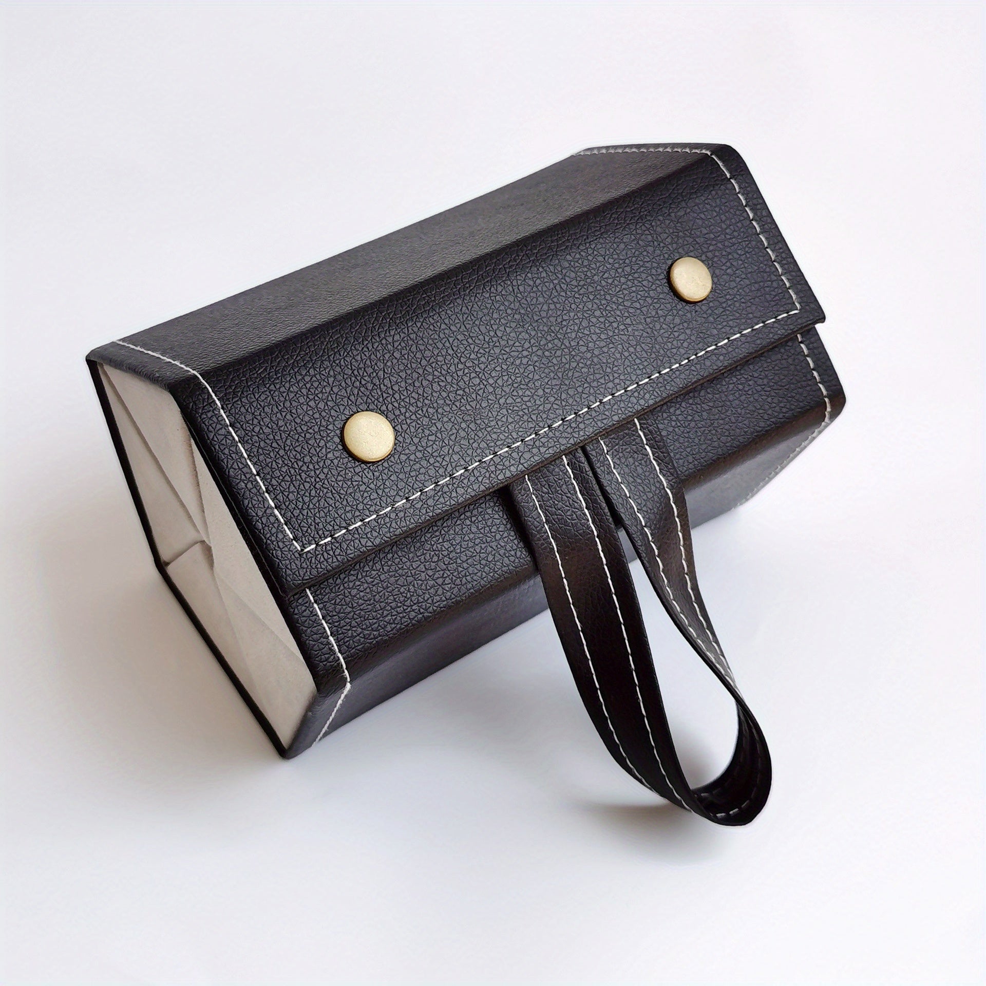 Quyosh ko'zoynaklari uchun 2/3/5 slotli sayohat tashkilotchisi, egiluvchan dizayni bilan. Ushbu saqlash qutisida ko'zoynaklaringizni tartibda saqlang, oson ko'rsatish uchun bir nechta osish variantlari mavjud.