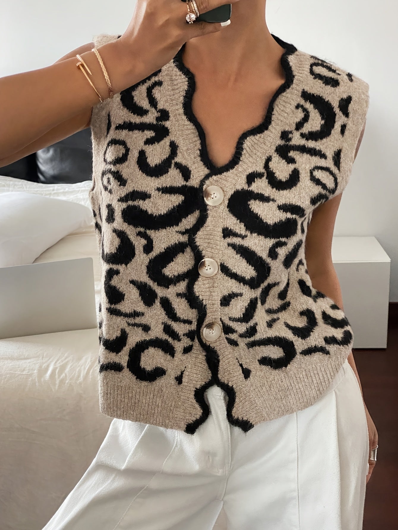Plus Size Women's Knit Vest Leopard Print V-Neck Loose Fashion