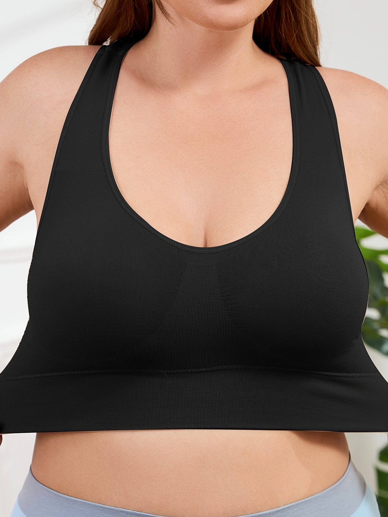 Women's Plus Size Seamless Moisture-Wicking Sports Bra Black for Yoga Gym