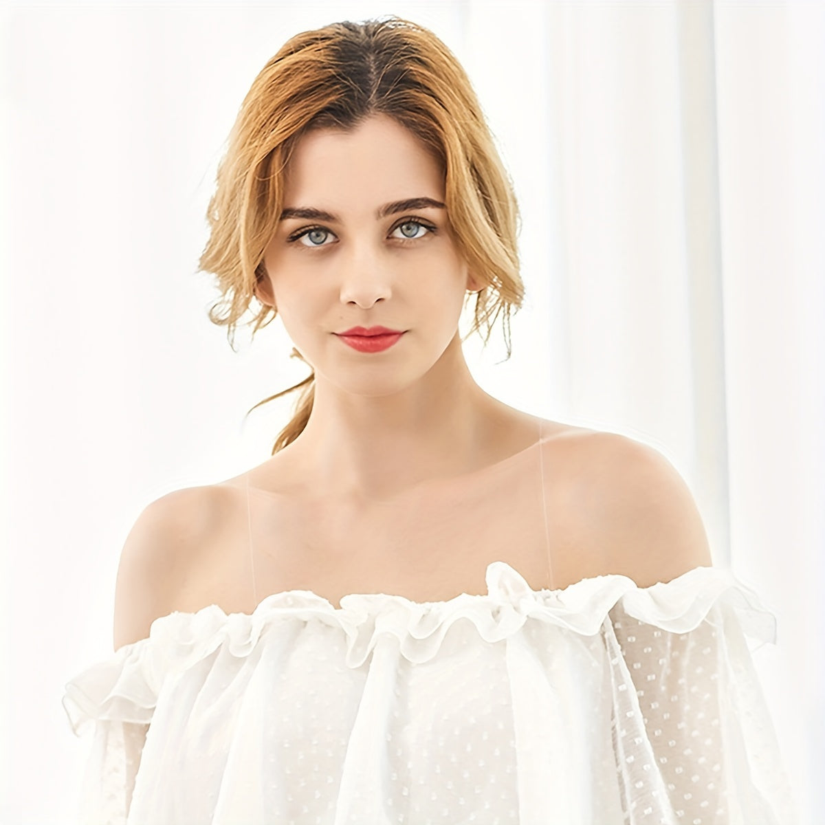 2 Pack Heart and Triangle Hook Bra Accessories with Transparent Thin Straps and Metal Hooks