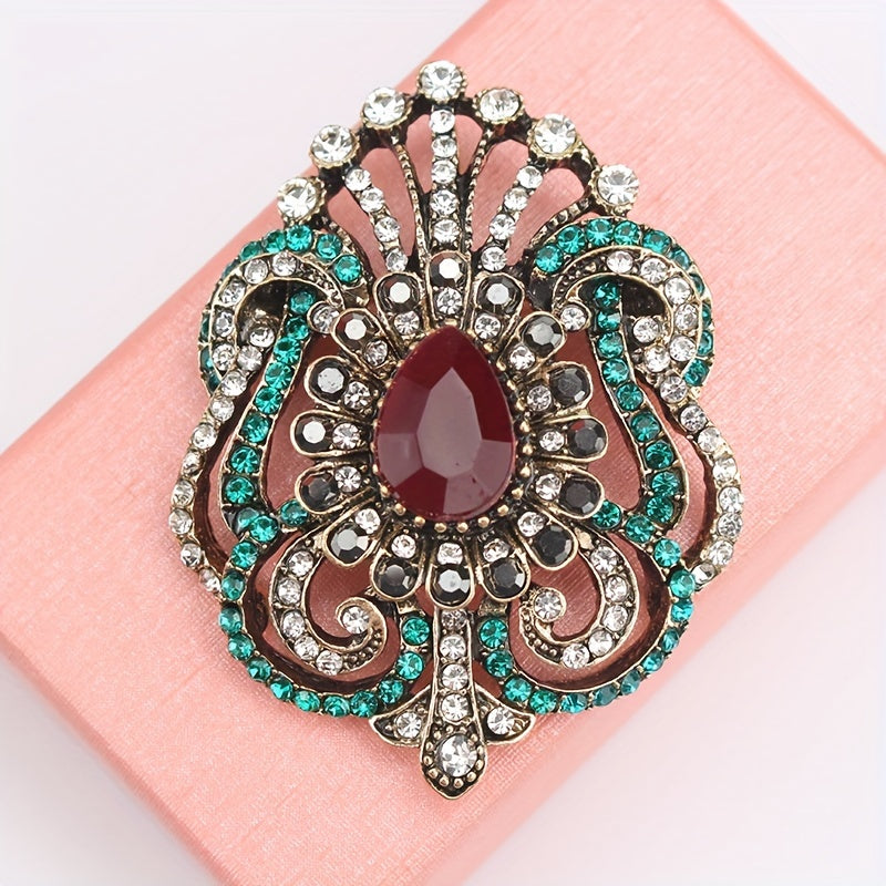 Vintage Style Brooch Pin with Irregular Shape and Teardrop Embellishment for Fashion Accessories