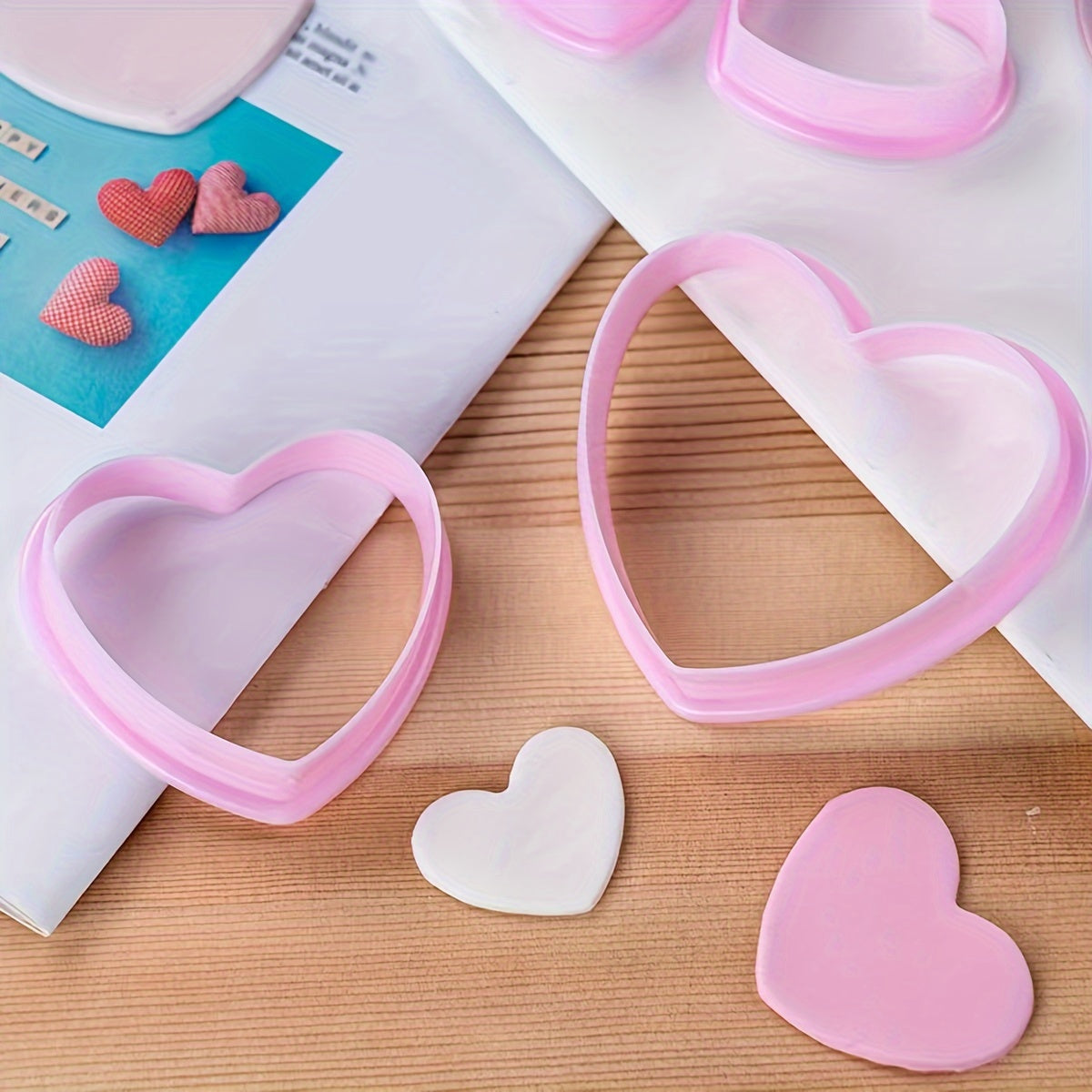 Pink Heart Shaped Cookie Cutters Set Plastic Love Pastry Cutter Biscuit Molds Baking Tools