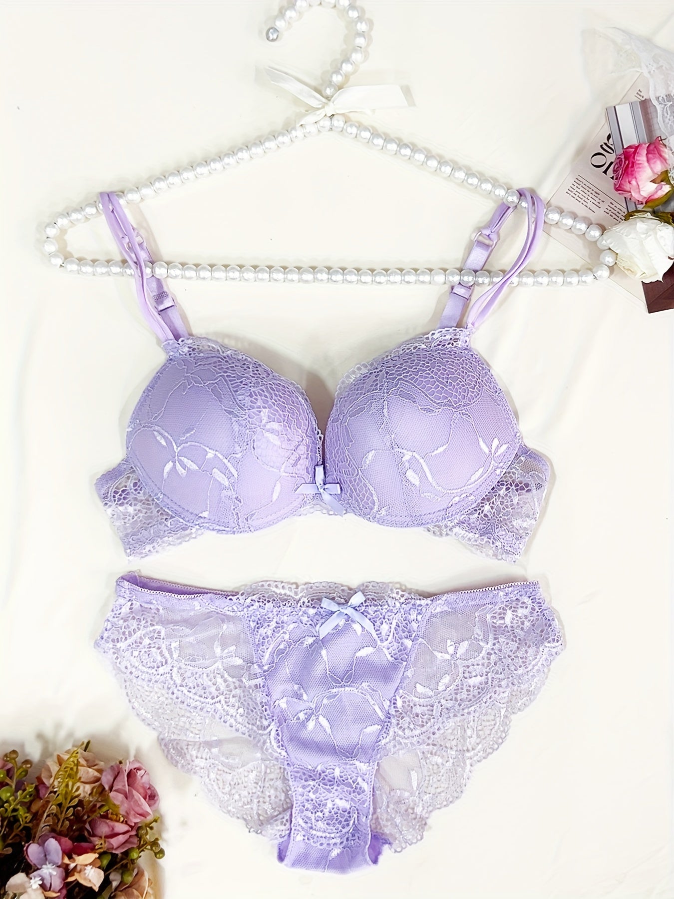 Lingerie Set Lace Bra and Panty with Contrast Details and Drop Waist Briefs