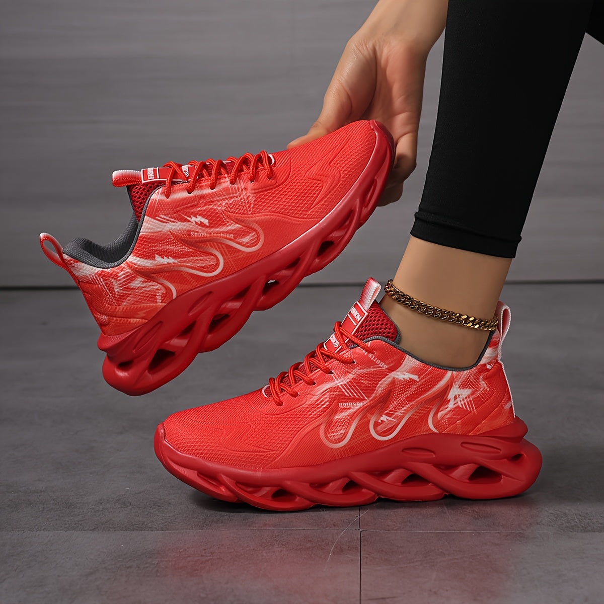 Women's Mesh Fabric Sneakers Low Top Lace-Up All-Season Casual Running Shoes