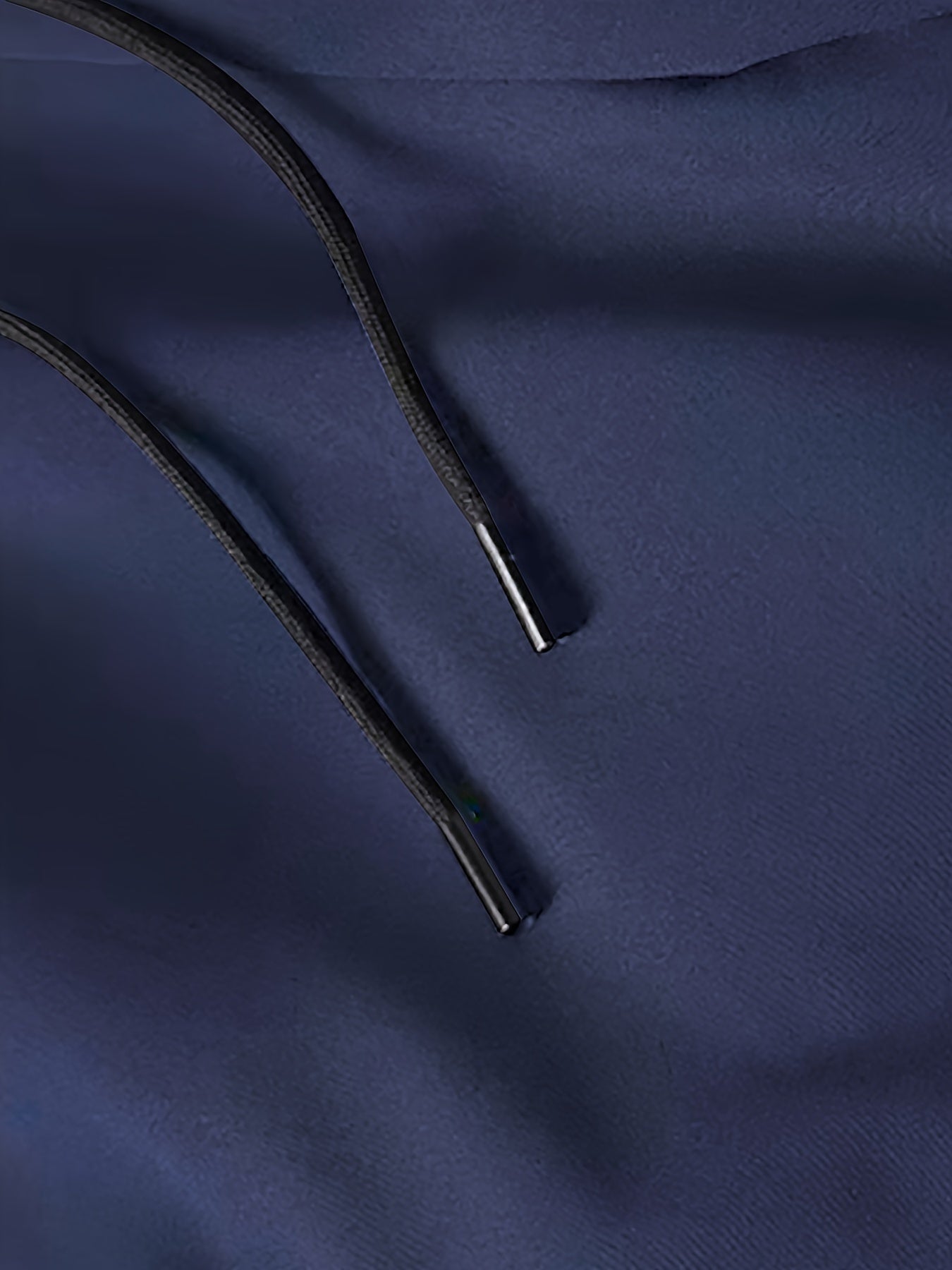 Yozgi mashg'ulotlar uchun elastik belga ega tez quriydigan erkaklar shortlari.