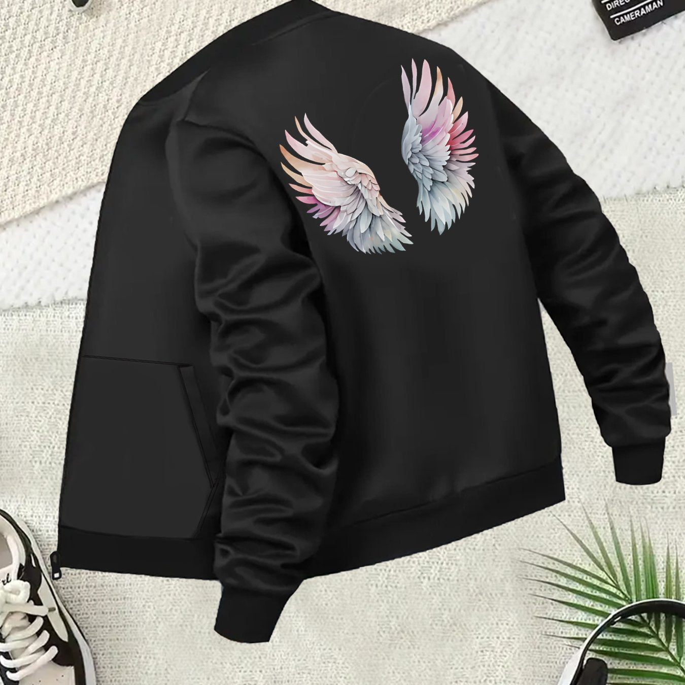 Chaqueta de tamaño grande para mujer de estilo casual con cuello de béisbol y estampado de alas de dibujos animados, manga larga, ropa exterior ligera para primavera y otoño