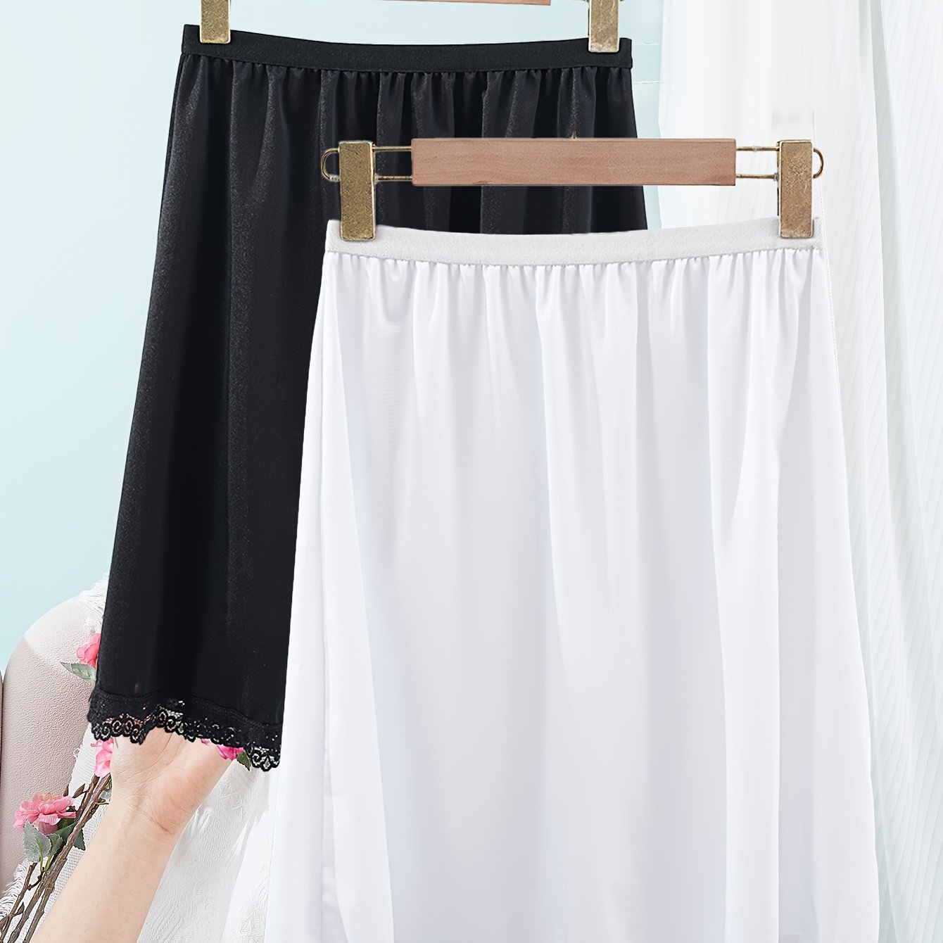 Plus Size Thickened Safety Anti-Slip Skirt with Lace Patchwork Underlay