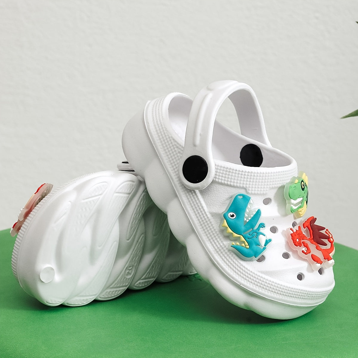 Kids Summer Lightweight Non-Slip EVA Hole Sandals Casual Boys Girls Shoes