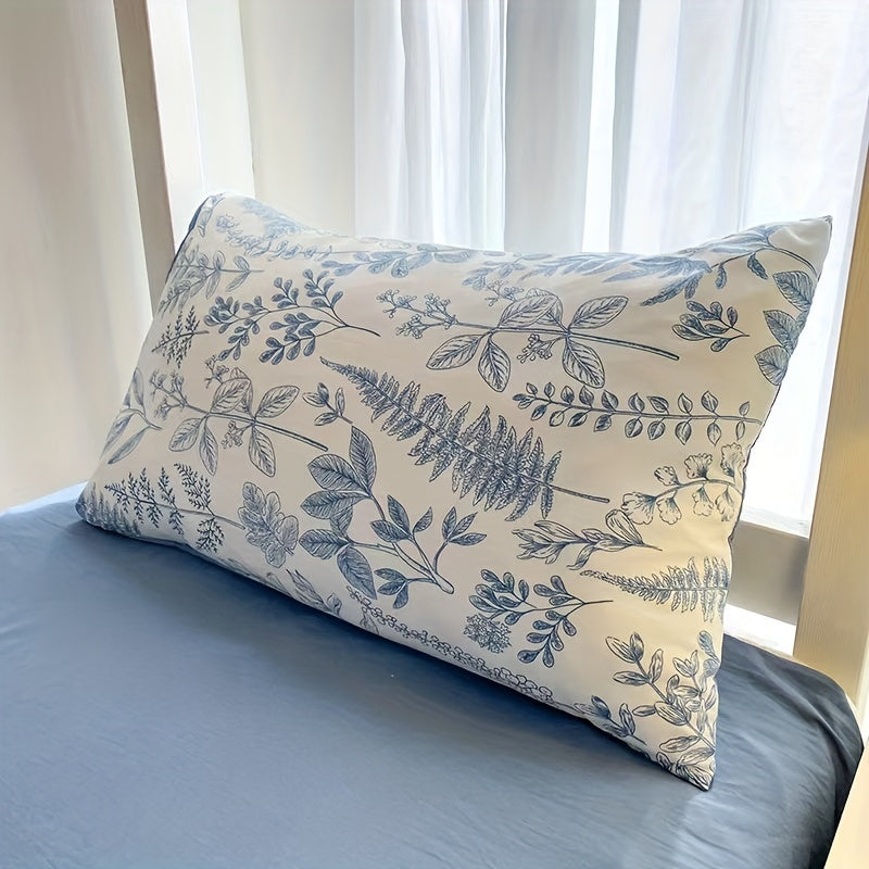 Set of 2 Hypoallergenic Floral Pillowcases with Deep Pockets and All-Season Garden Print