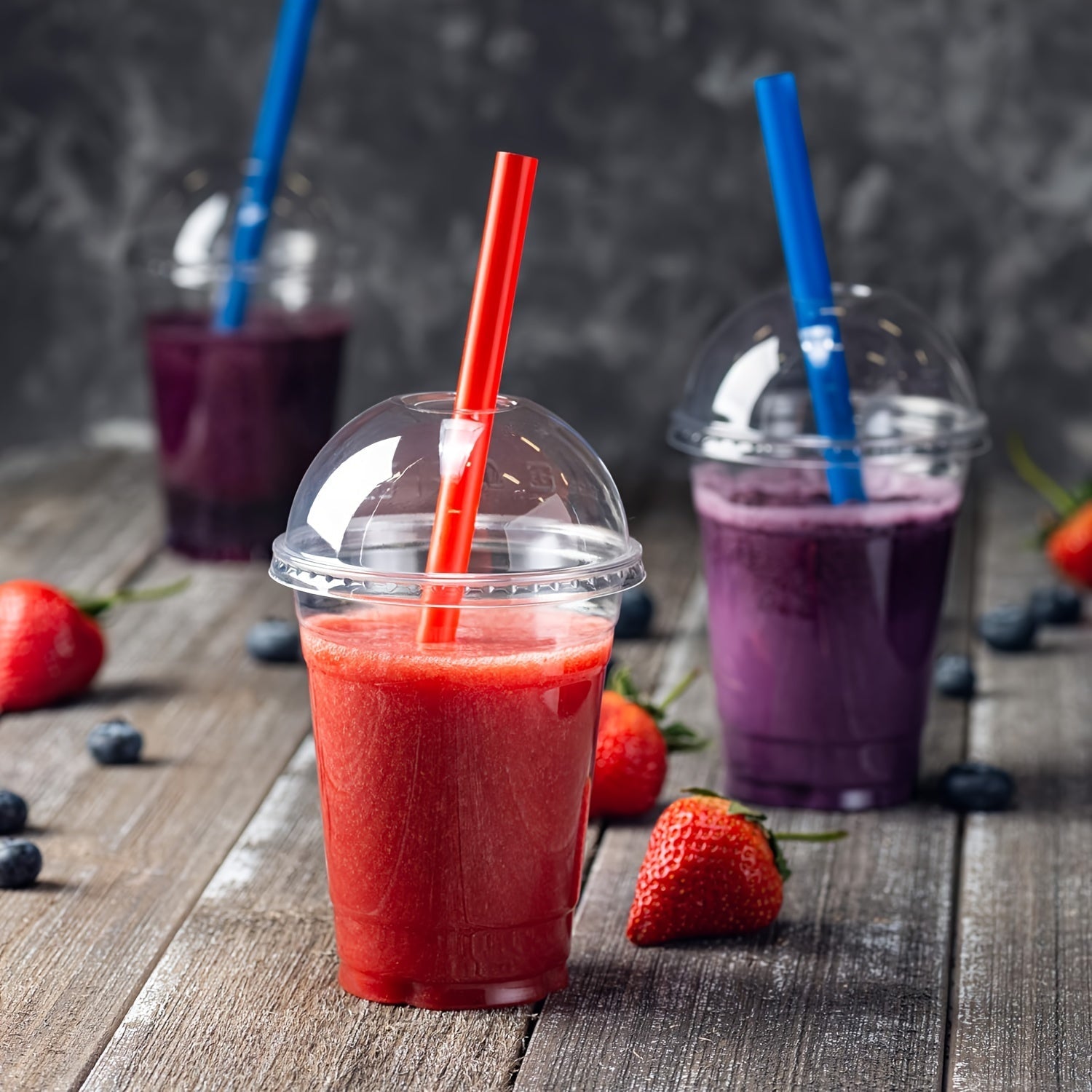 Set of 30 Leak-Proof 10oz Disposable Cups with Dome Lids for Smoothies Milkshakes Boba Tea