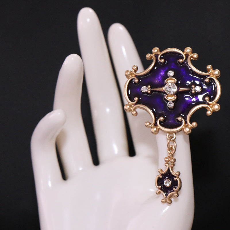 Enamel Brooch Pin Unconventional Design for Dresses and Sweaters