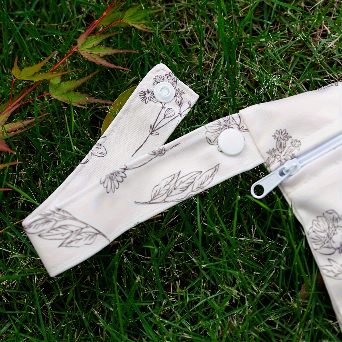 Set of Three Waterproof Washable Travel Bags for Beach, Pool, and Gym