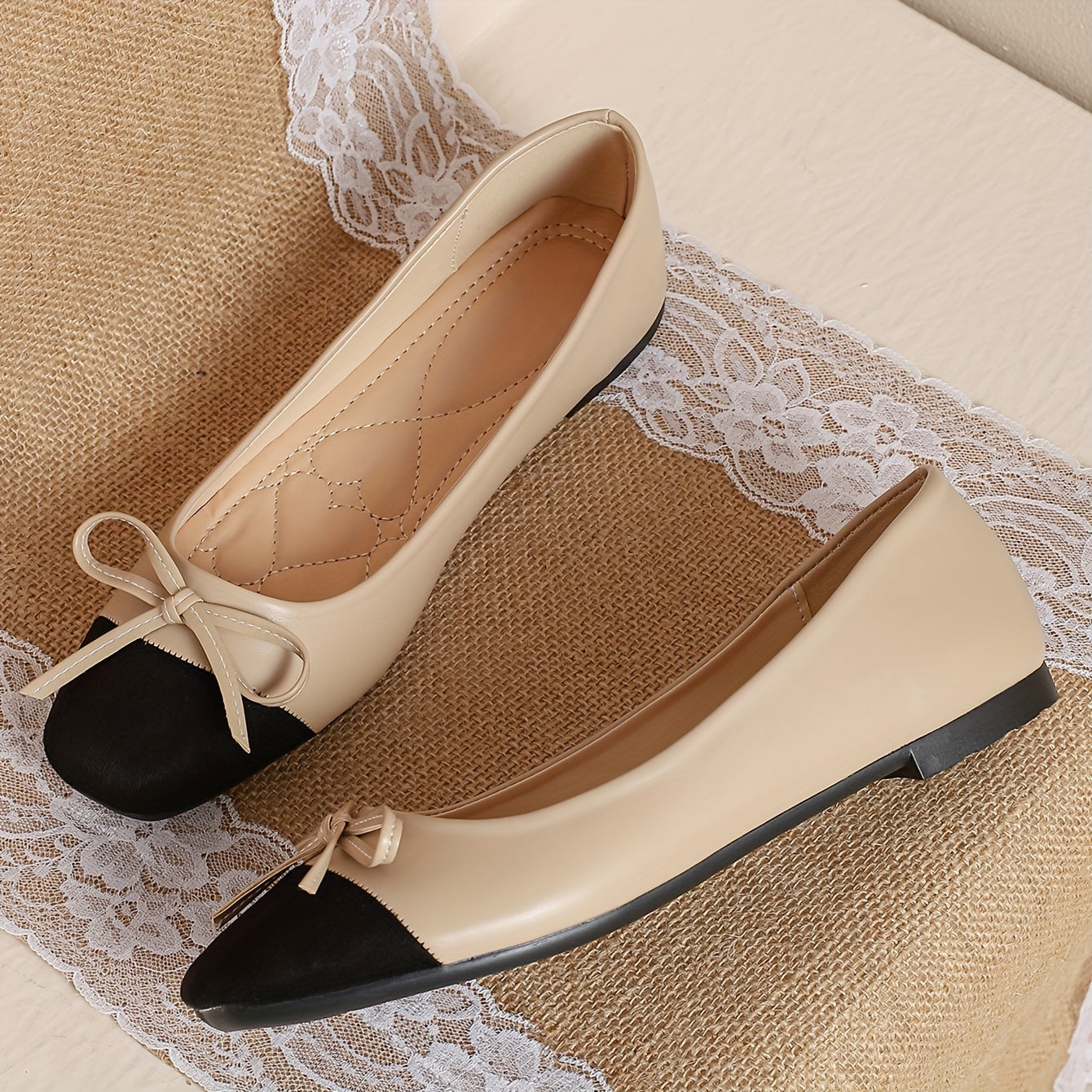 Zapatos planos de colorblock para mujer con detalle de lazo y suela de goma suave