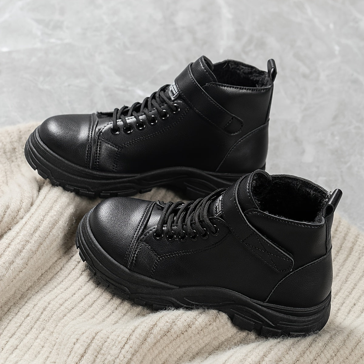 Women's Plush-Lined Winter Ankle Boots with Rubber Sole and Adjustable Straps