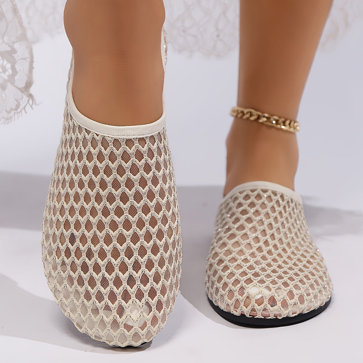 Women's Mesh Slip-On Sneakers Lightweight Breathable Fashionable