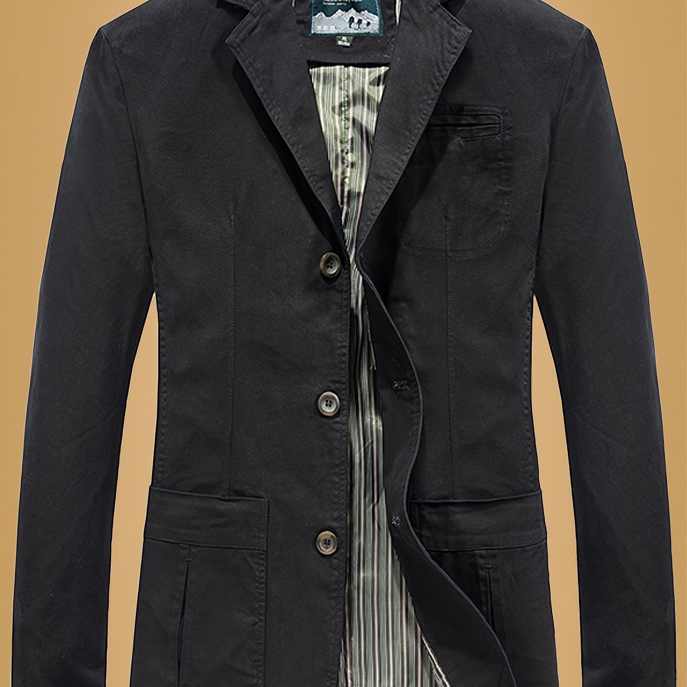 Erkaklar uchun tasodifiy paxta jakketi, yetuk uslubda, bir rangda, bitta tugmachali dizayn, notchli yaka, qo'ltiq ventilyatsiyasi, tugmachali yopish, cho'ntaklar va oddiy moslik.