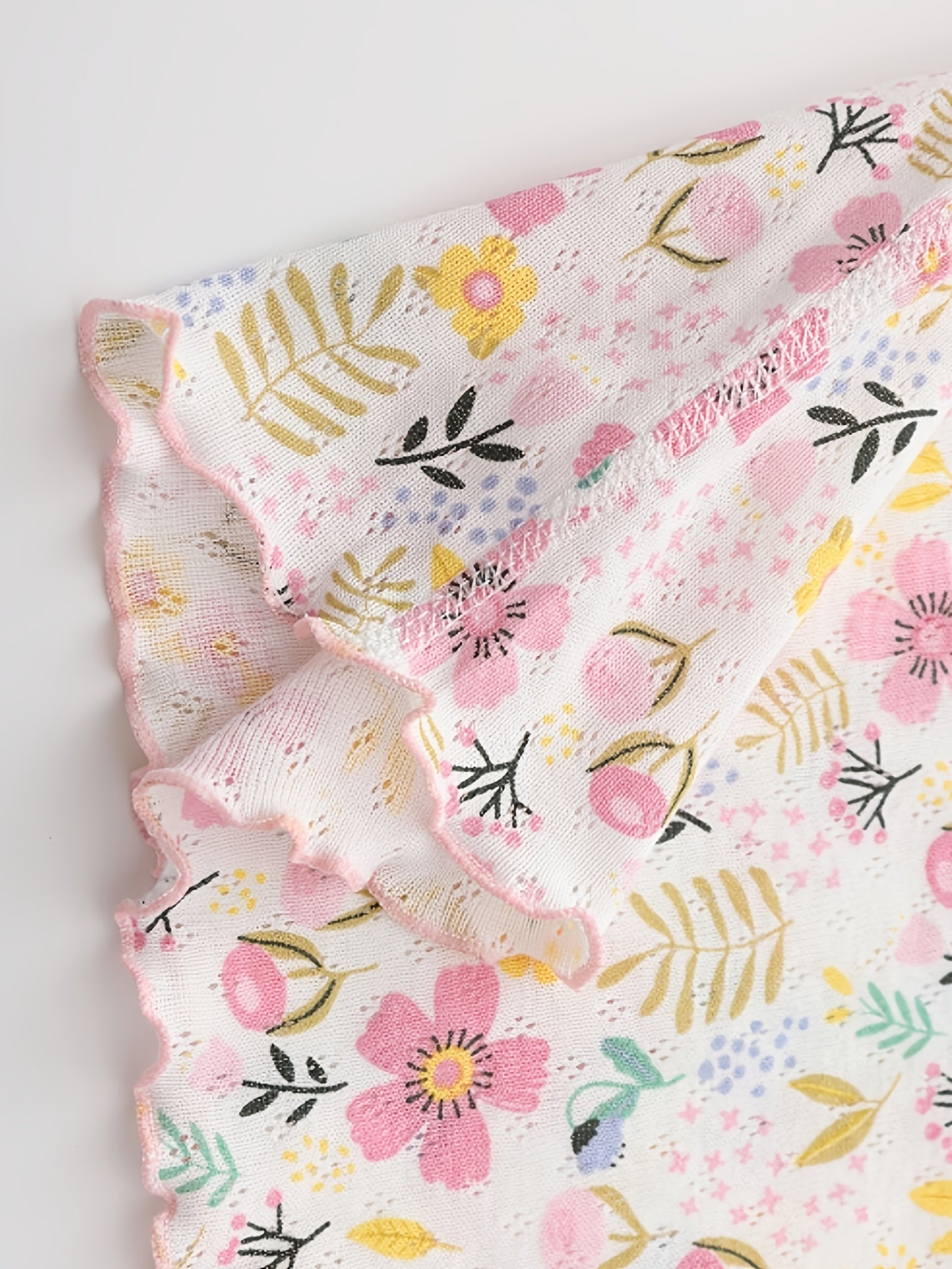 Girls' Floral Print Tank Tops Set with Bow Details Off-Shoulder Semi-Sheer Knit Fabric