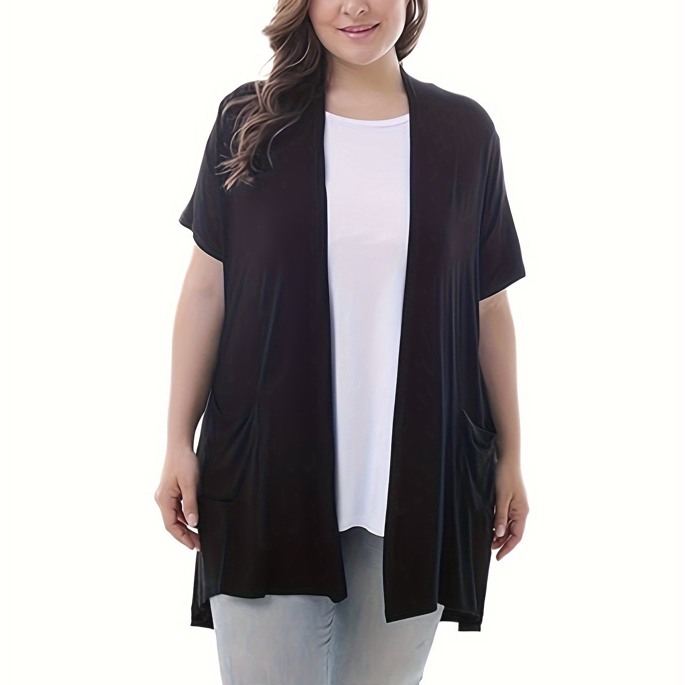Women's Plus Size Short Sleeve Knit Cardigan with Pockets