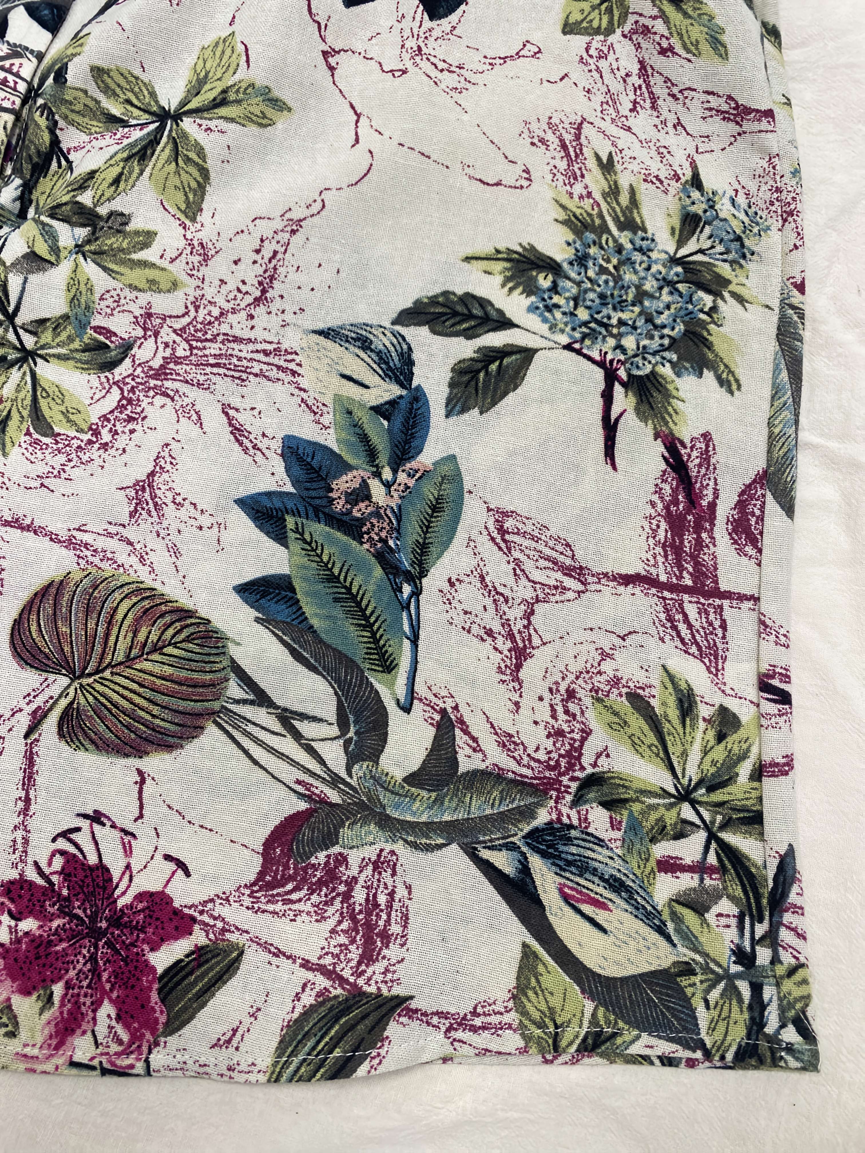 Plus o'lcham ayollar uchun gul bosma uzun qiya kofta, kundalik, tugma bilan yopiladigan, ko'p rangli