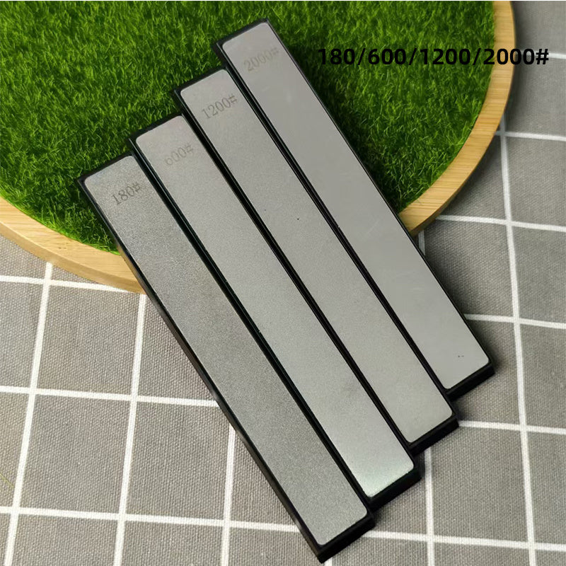 4 dona olmos toshi maydalash pichog'i uchun tashqi foydalanish uchun moslangan, qattiq burchak bilan ta'minlangan qiruvchi