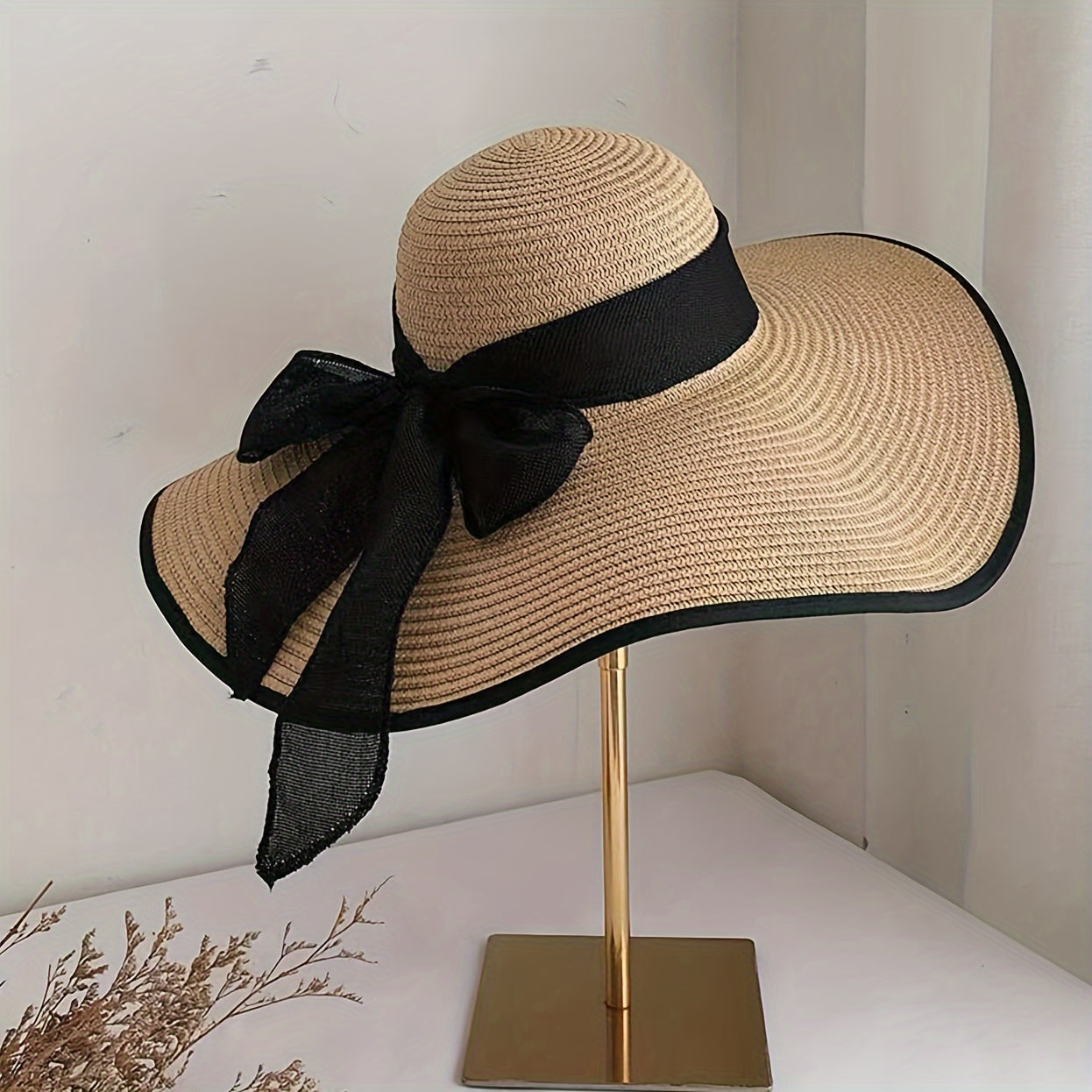 Women's Straw Wide Brim Sun Hat with Bow for Beach and Outdoor Sun Protection