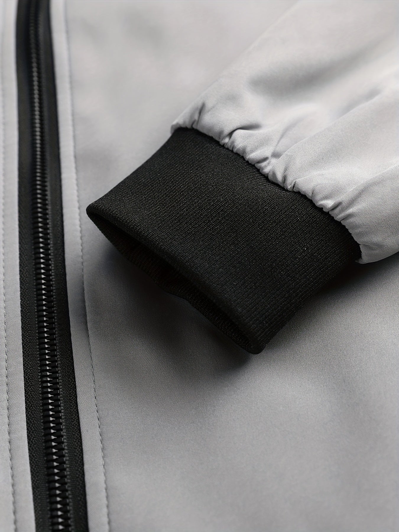 Men's Casual Polyester Sports Jacket for Spring and Autumn Lightweight Zipper Coat